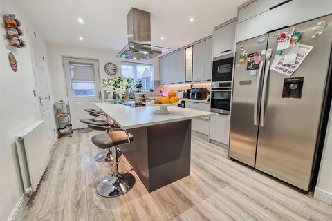 undefined, Greenkeepers Road, Great Denham, Bedford