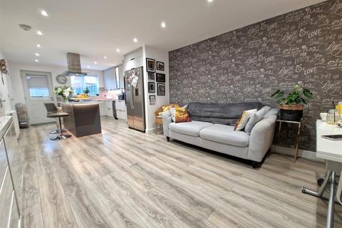 undefined, Greenkeepers Road, Great Denham, Bedford