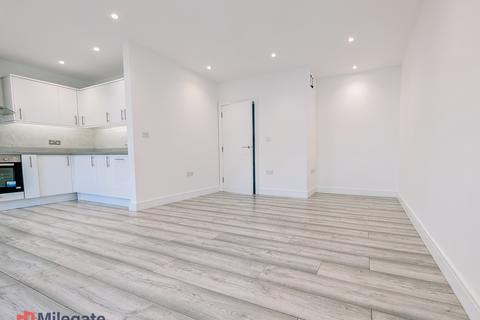 undefined, Carshalton Road, Sutton SM1
