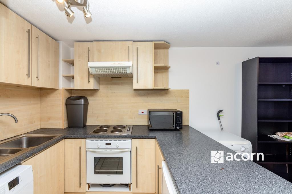 39484383-03d1-f01...