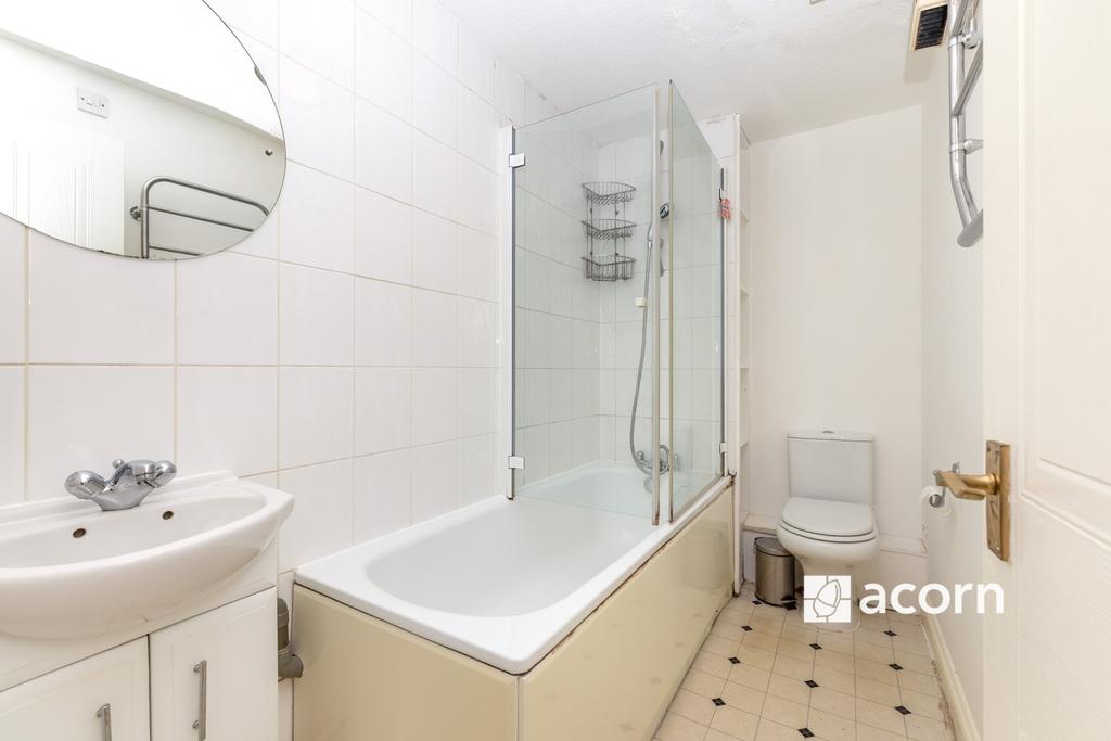 3d484383-03d1-f01...