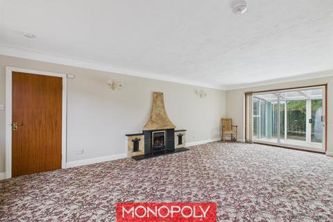 undefined, Rhos Street, Ruthin LL15