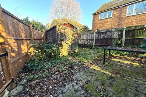2 bedroom maisonette to rent, Roxborough Road, Harrow on the Hill HA1