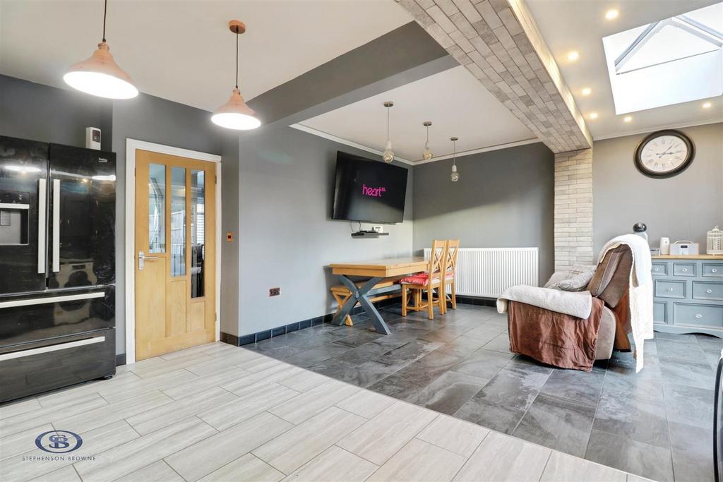 94b3c0cf-IMG 7053-IMG 7055.jpg