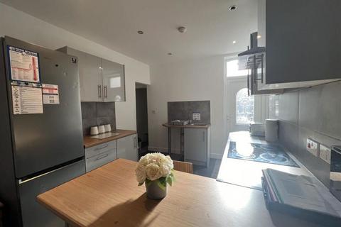 4 bedroom terraced house for sale, Thirlmere Road, Everton, Liverpool, Merseyside, L5 6PR