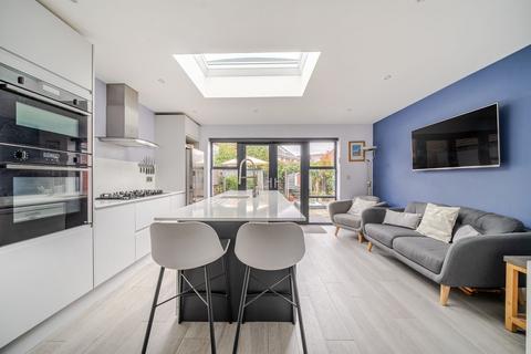 undefined, Armstrong Road, Cheltenham GL52