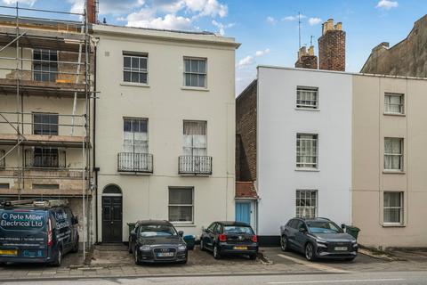 High Street, Cheltenham GL50