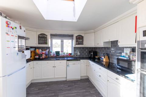 undefined, Old Bath Road, Cheltenham GL53