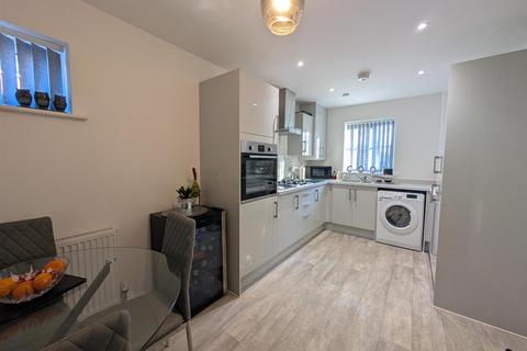 undefined, Fieldfare Crescent, Botley, Southampton