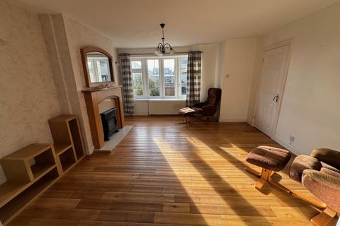 4 bedroom semi-detached house for sale, Crossdale Road, Hindley Green, WN2