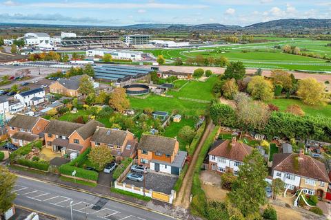 undefined, New Barn Lane, Cheltenham GL52