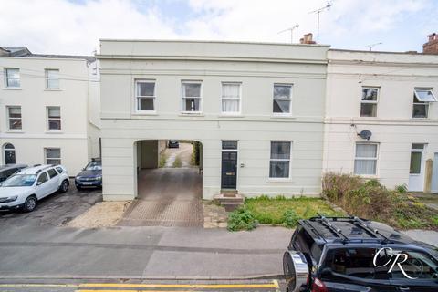 Prestbury Road, Cheltenham GL52