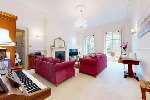 undefined, Cleevelands Drive, Cheltenham GL50