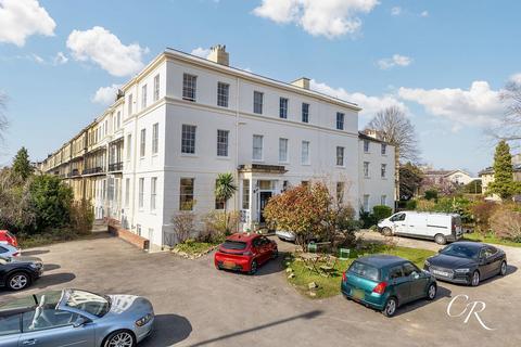 Lansdown Road, Cheltenham GL50
