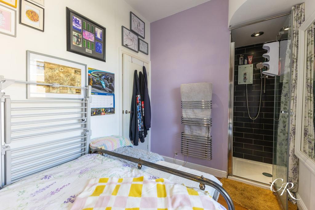 Bedroom & Shower