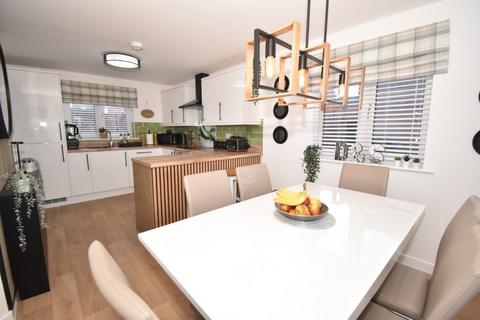3 bedroom detached house for sale, Aldridge Place, Tithebarn, Exeter, EX1