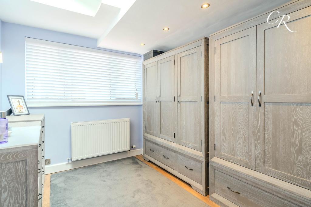 Master Bedroom, Ensuite and Dressing Room