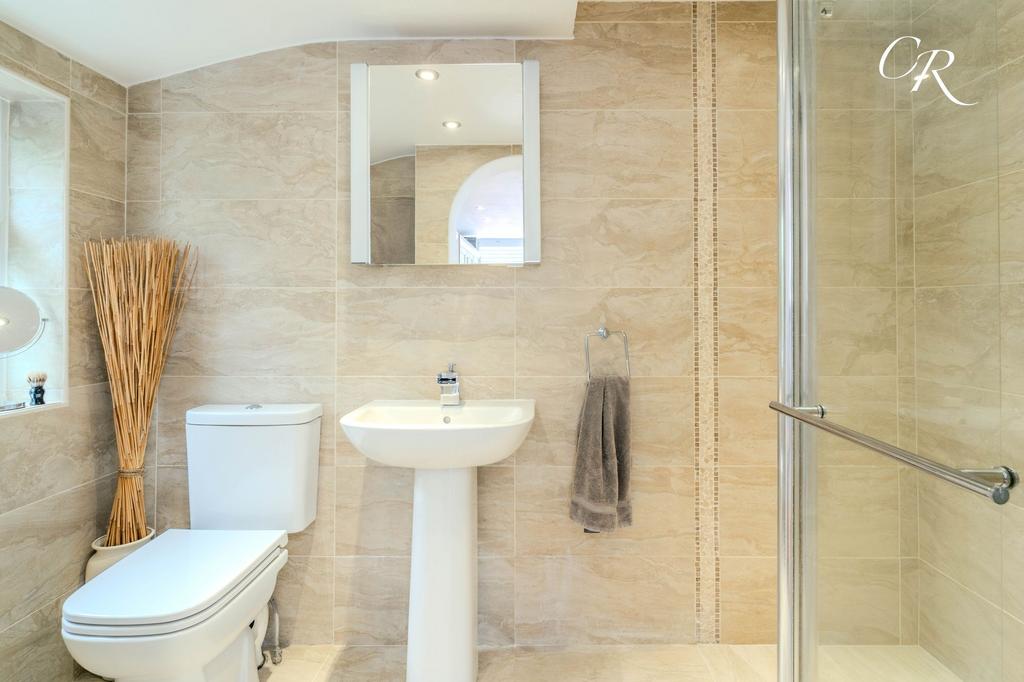 Master Bedroom, Ensuite and Dressing Room