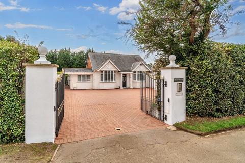 undefined, Tewkesbury Road, Cheltenham GL51