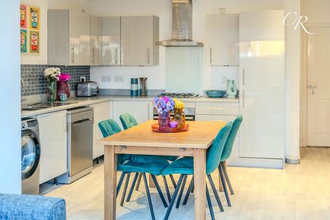 4 bedroom link detached house for sale, Flora Close, Cheltenham GL52