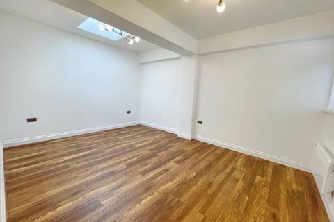 undefined, High Street, Uxbridge UB8