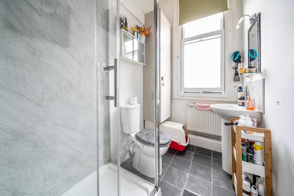 Bathroom GFF