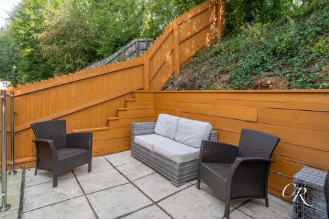 undefined, Coln Gardens, Cheltenham GL54