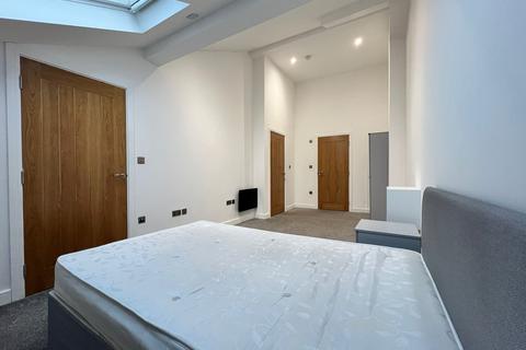 undefined, Bond Street, Birmingham B3