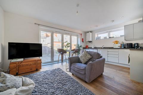 2 bedroom detached house for sale, Albion Place, Cheltenham GL52