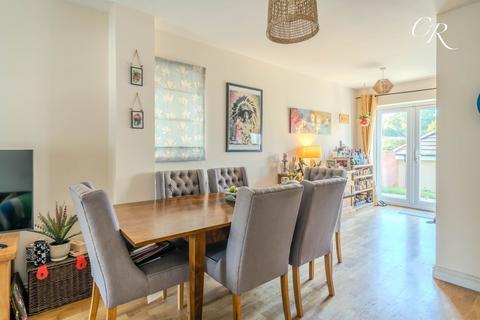 undefined, Fairford Road, Cheltenham GL52