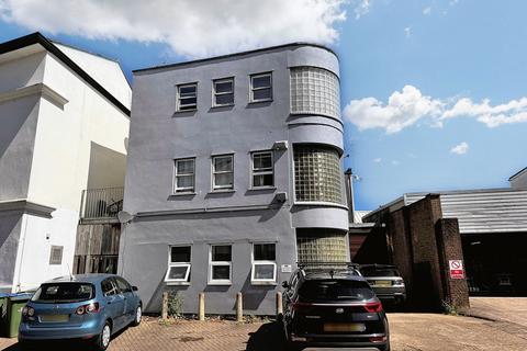 undefined, Fairview Road, Cheltenham GL52