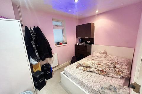 undefined, Fairview Road, Cheltenham GL52