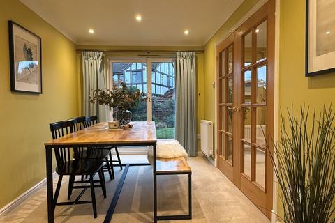 undefined, Aldershaw Close, Cheltenham GL51