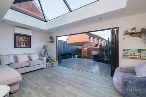 3 bedroom detached house for sale, Cranbrook, Exeter EX5