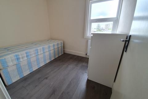undefined, Bessborough Road, Harrow HA1