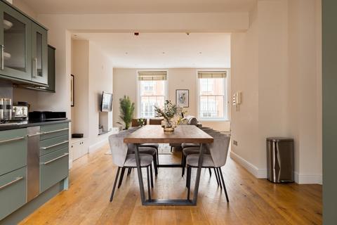 2 bedroom flat for sale, Flood Street, Chelsea