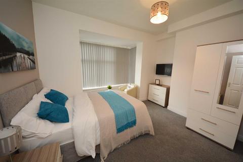 1 bedroom in a house share to rent, Ashland Avenue, Swinley, Wigan, WN1 2DP