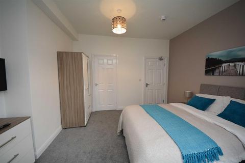 1 bedroom in a house share to rent, Ashland Avenue, Swinley, Wigan, WN1 2DP