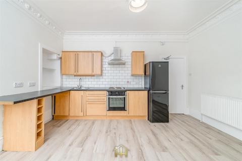 undefined, Ogilvie Street, Dundee DD4