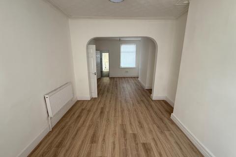3 bedroom terraced house to rent, Lampeter Road, Liverpool