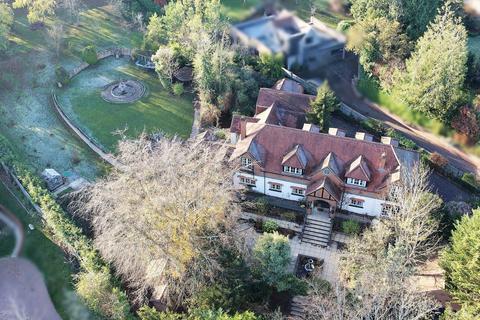 undefined, Riverview Road, Pangbourne - Walk to shops & train station