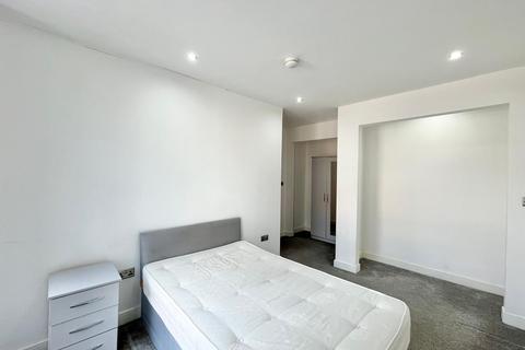 Bond Street, Birmingham B3