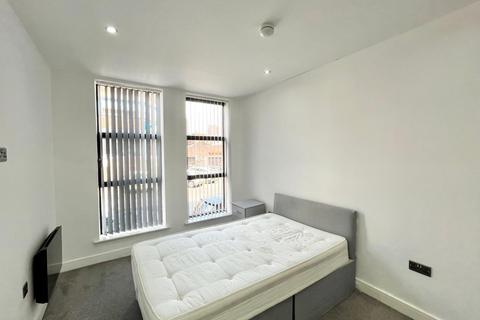 undefined, Bond Street, Birmingham B3