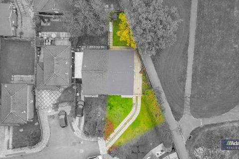 2 bedroom semi-detached bungalow for sale, Herdman Close, L25