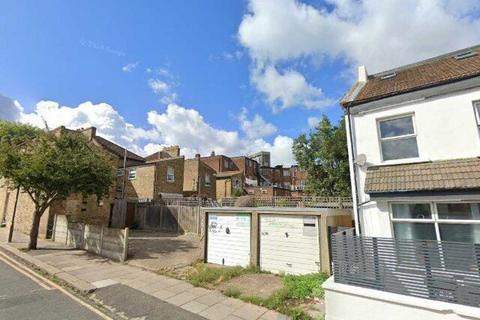 undefined, Baker Street, Potters Bar EN6