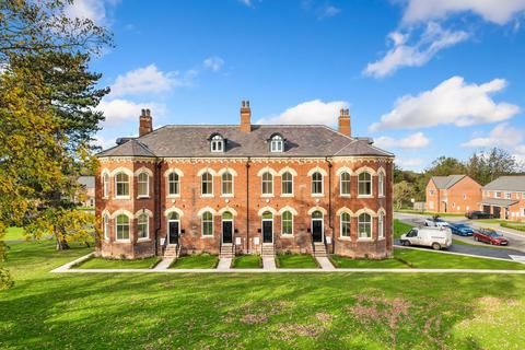 4 bedroom townhouse for sale, 9a St Wilfreds Crescent