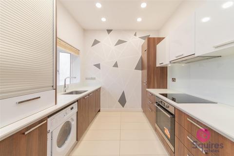 3 bedroom flat for sale, Granville Road, North Finchley