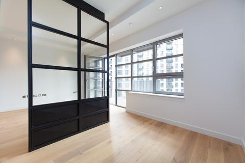 Studio to rent, Kent Building, London City, 47 Hope Street, Canning Town, London, E14