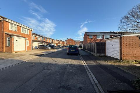 3 bedroom semi-detached house for sale, 89 Makepeace Road, London, UB5 5UG