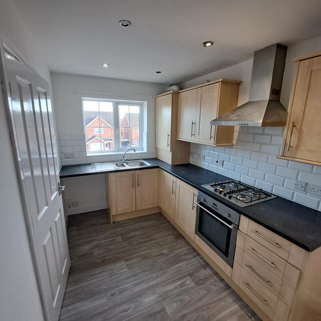 Kitchen (1st Floor)